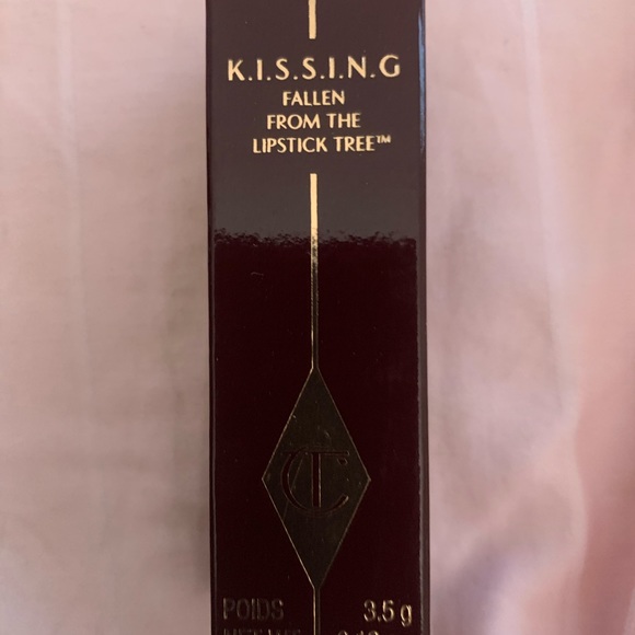 Charlotte Tilbury NWT Lipstick - Picture 2 of 3